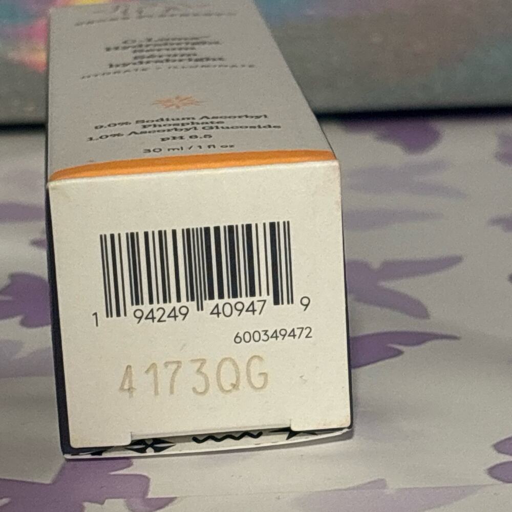 Drunk Elephant C-Luma Hydrabright Serum - Picture 5 of 5